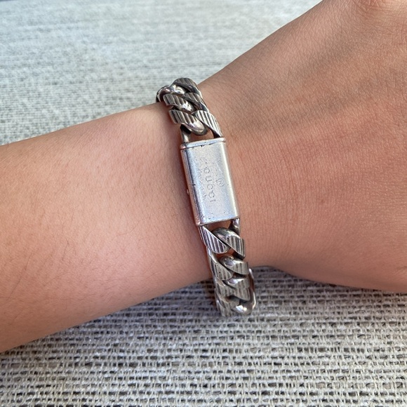 Gucci Thick Chunky Chain Bracelet - Picture 8 of 8